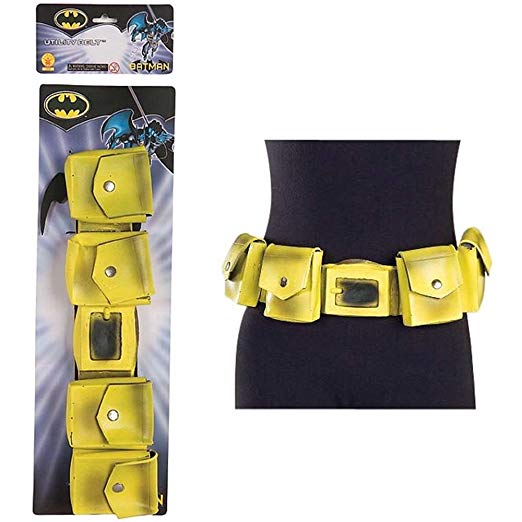 How to Dress Like Batgirl 15 batgirl-belt