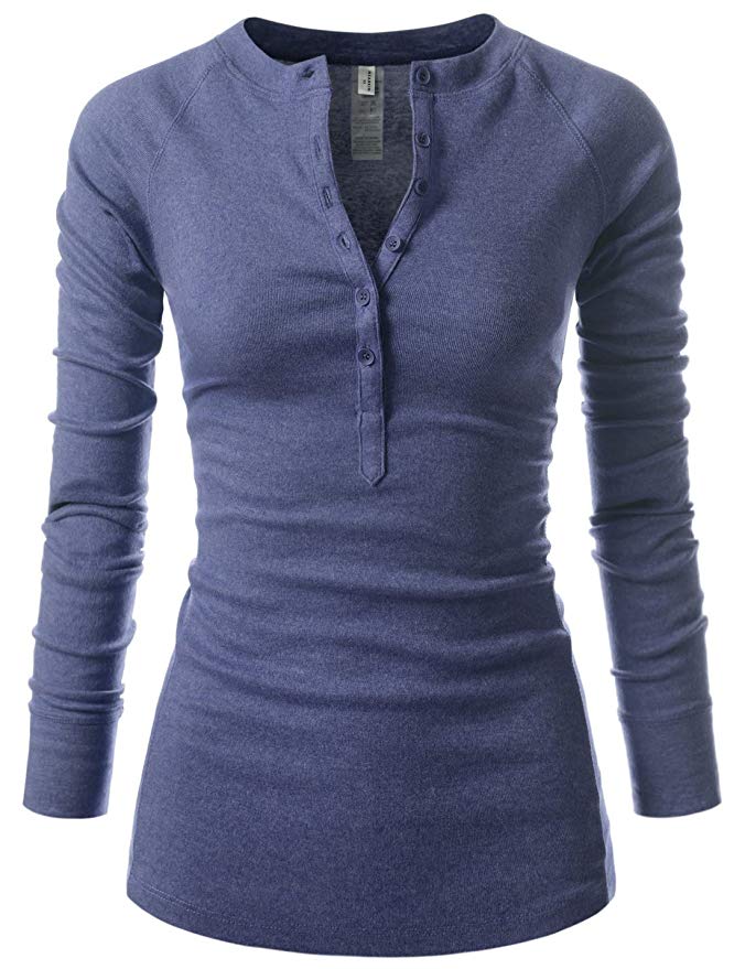 How to Dress Like Malorie Hayes 18 bullock-puffer-t-shirt