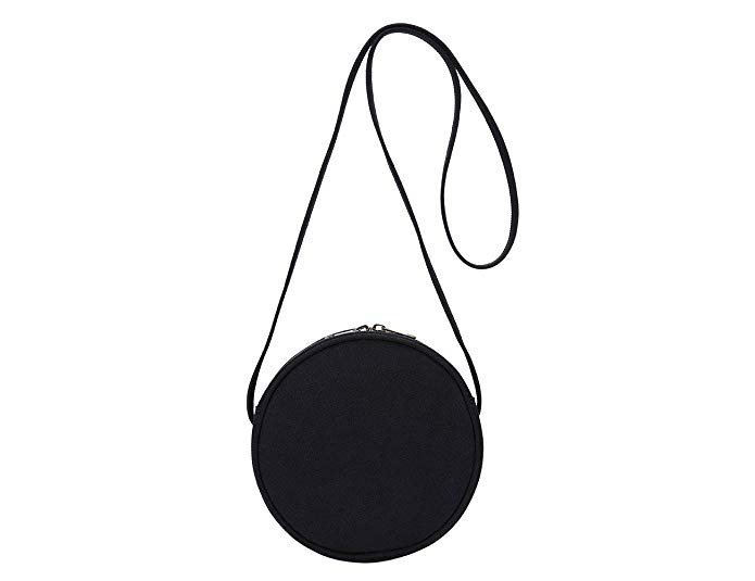 round-black-cross-body-purs