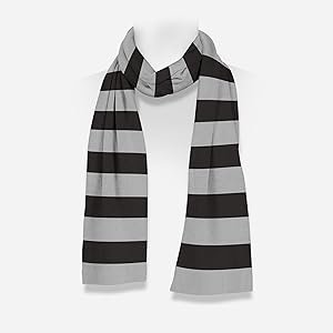 striped-knit-scarf