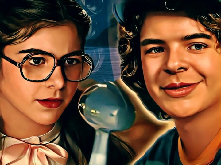 Suzie From Stranger Things - Everything You Need To Know About Suzie 16 suzie-and-dustin-love