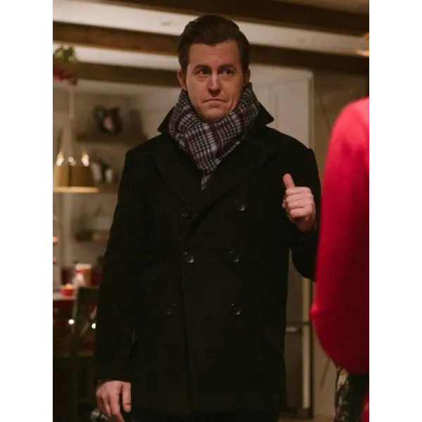 Christmas with the Campbells 2022 Alex Moffat Coat Christmas with the Campbells 2022 Alex Moffat Coat