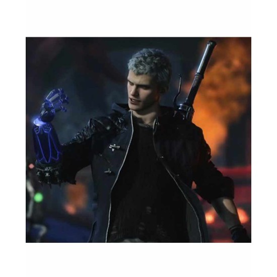 DMC 5 Nero Coat with Hoodie