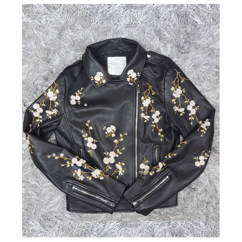 Find Me in Paris Jessica Lord Cropped Leather Jacket Find Me in Paris Jessica Lord Cropped Leather Jacket