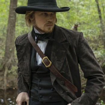 Joe Alwyn Harriet Coat