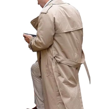 Only Murders in the Building S03 Paul Rudd Coat
