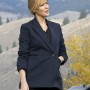 Kelly Reilly Yellowstone Season 03 Blue Blazer