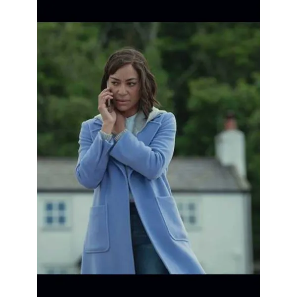 Stay Close Megan Blue Coat