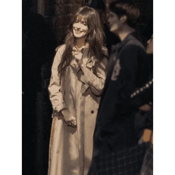 The Idea of You 2022 Anne Hathaway Cotton Coat The Idea of You 2022 Anne Hathaway Cotton Coat