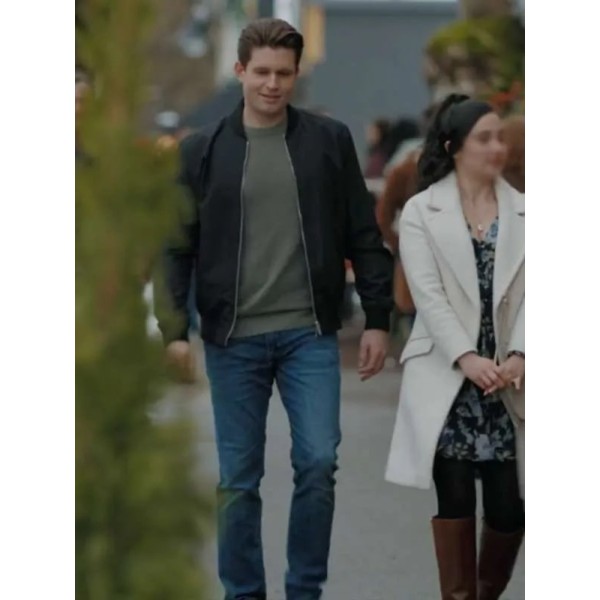 The Wedding Cottage 2023 Drew Henderson Jacket The Wedding Cottage 2023 Drew Henderson Jacket