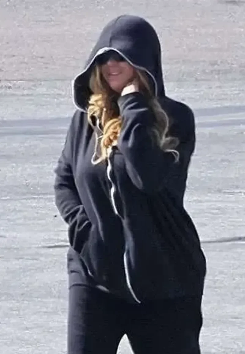 beyonce black hoodie with zipper