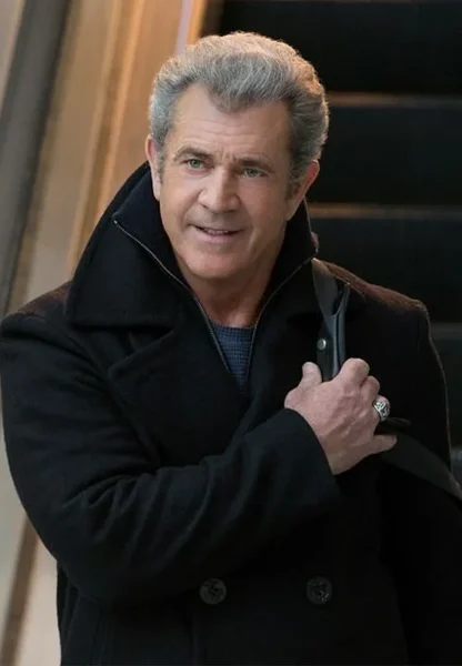 mel gibson daddys home 2 peacoat