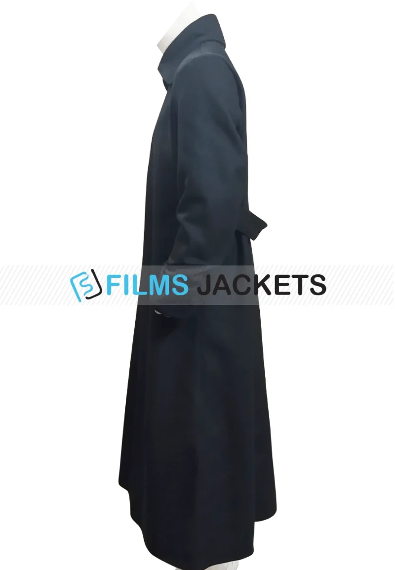 wednesday-uncle-fester-black-coat