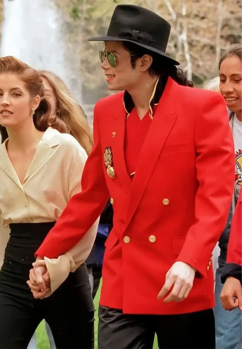 michael jackson 1986 red blazer