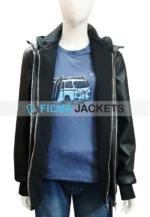 sara gilbert black leather jacket