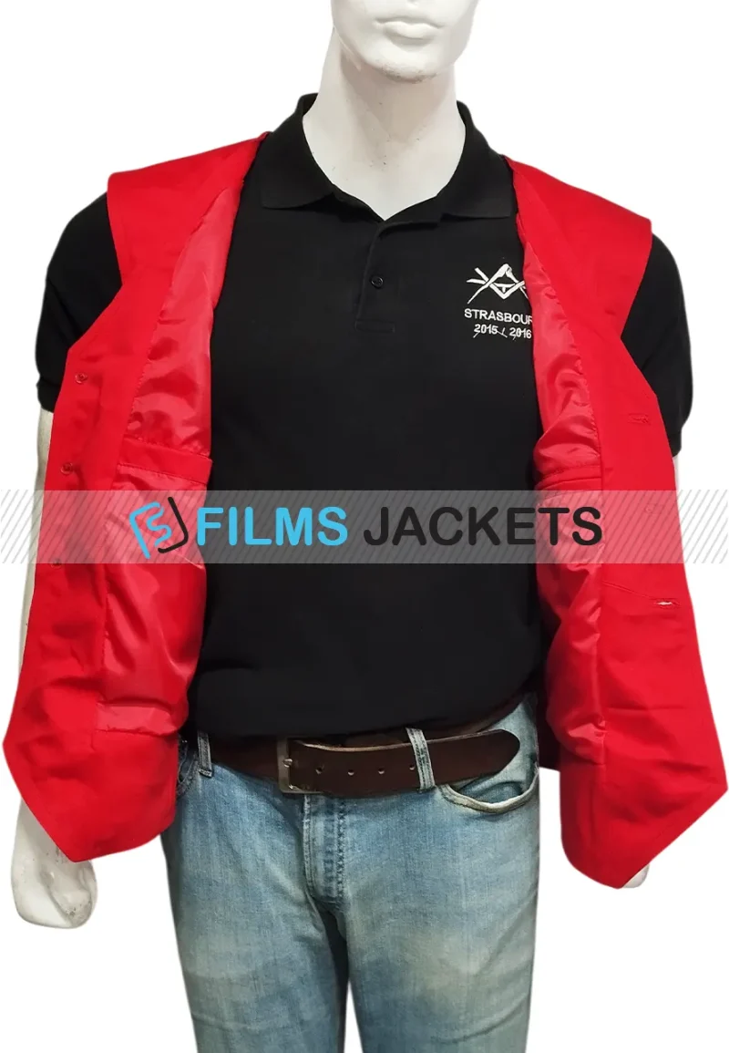 inaki godoy red vest