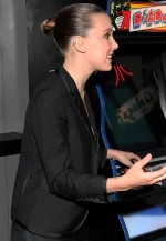 millie bobby brown black blazer