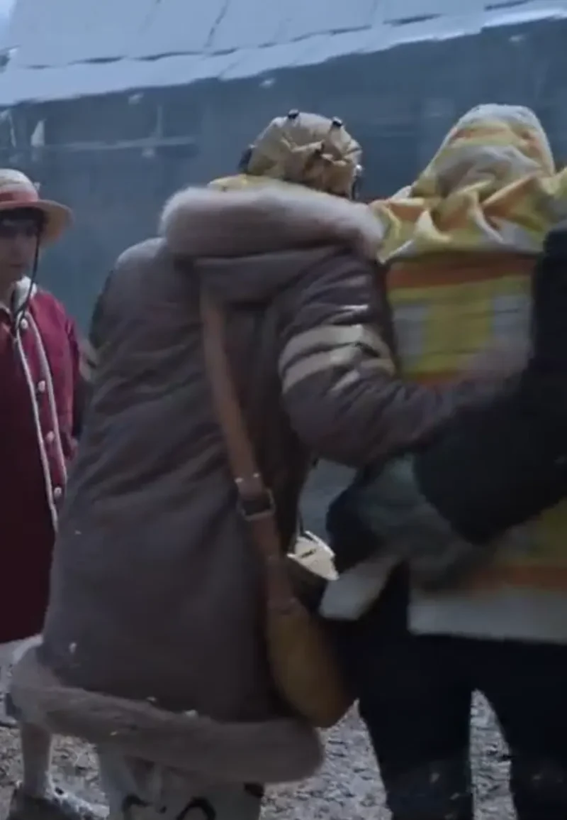one piece hooded checkered coat