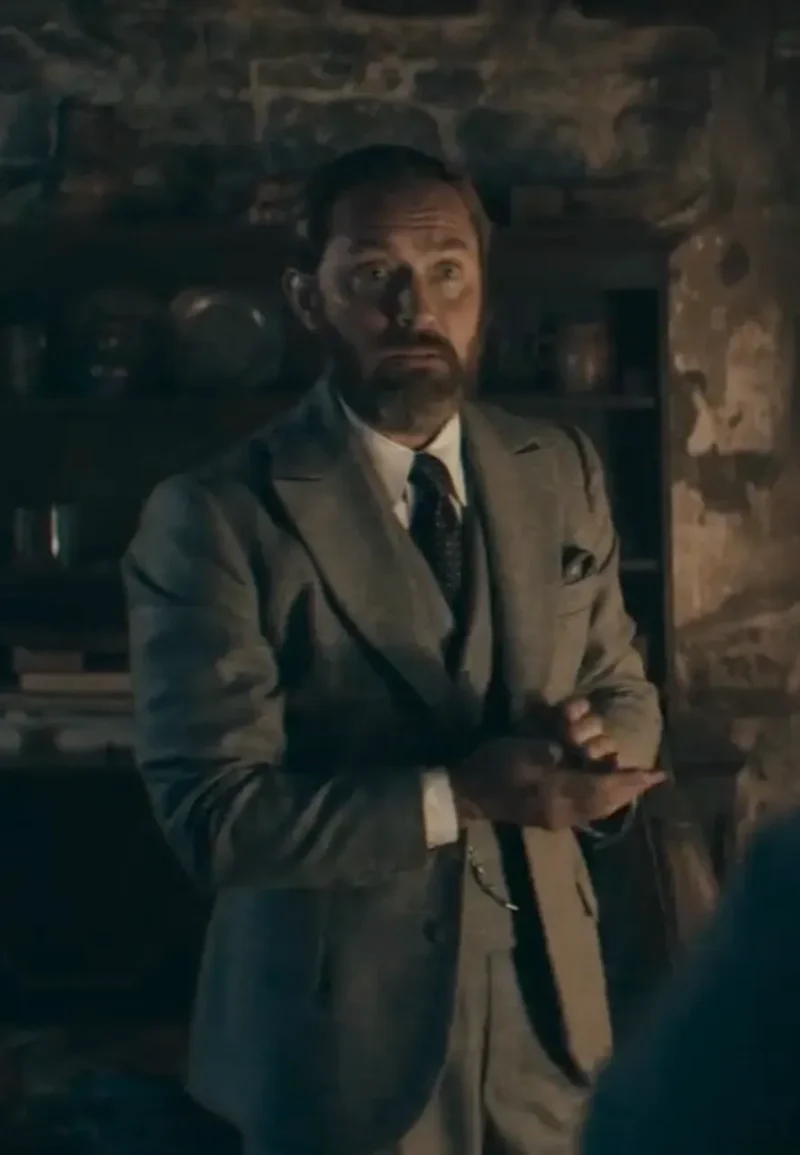 jude law grey blazer