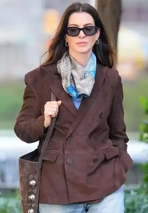 anne hathaway blazer