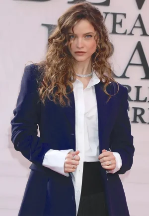 barbara palvin blazer