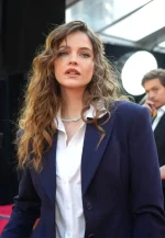 barbara palvin suiting blazer