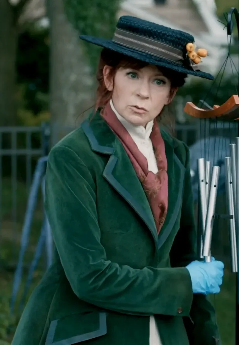 carrie preston green coat
