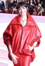 anne hathaway leather jacket