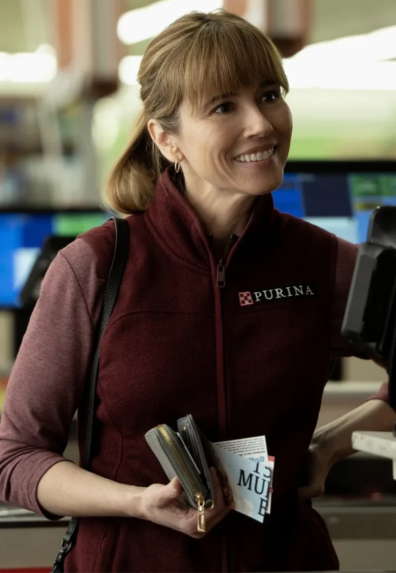 dtf st. louis linda cardellini maroon vest