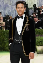 jaafar jackson black blazer