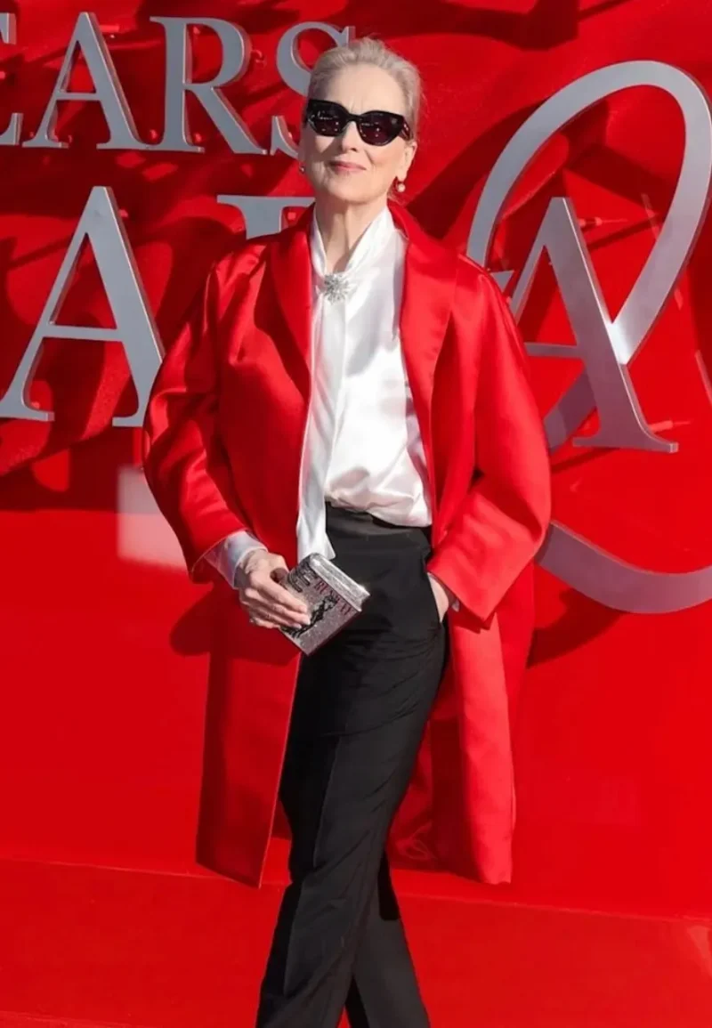 meryl streep red coat