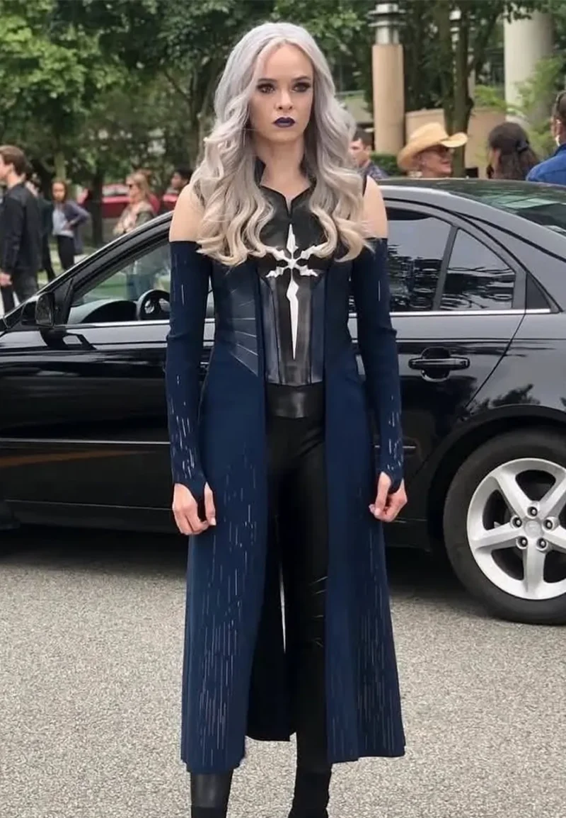 the-flash-killer-frost-coat the flash killer frost coat