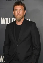 i will find you nyc premiere sam worthington blazer