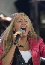 miley-cyrus pink jacket