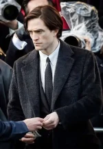 robert pattinson bruce wayne coat