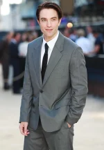 robert pattinson grey blazer