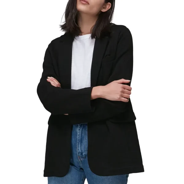 women-single-breasted-black-blazer