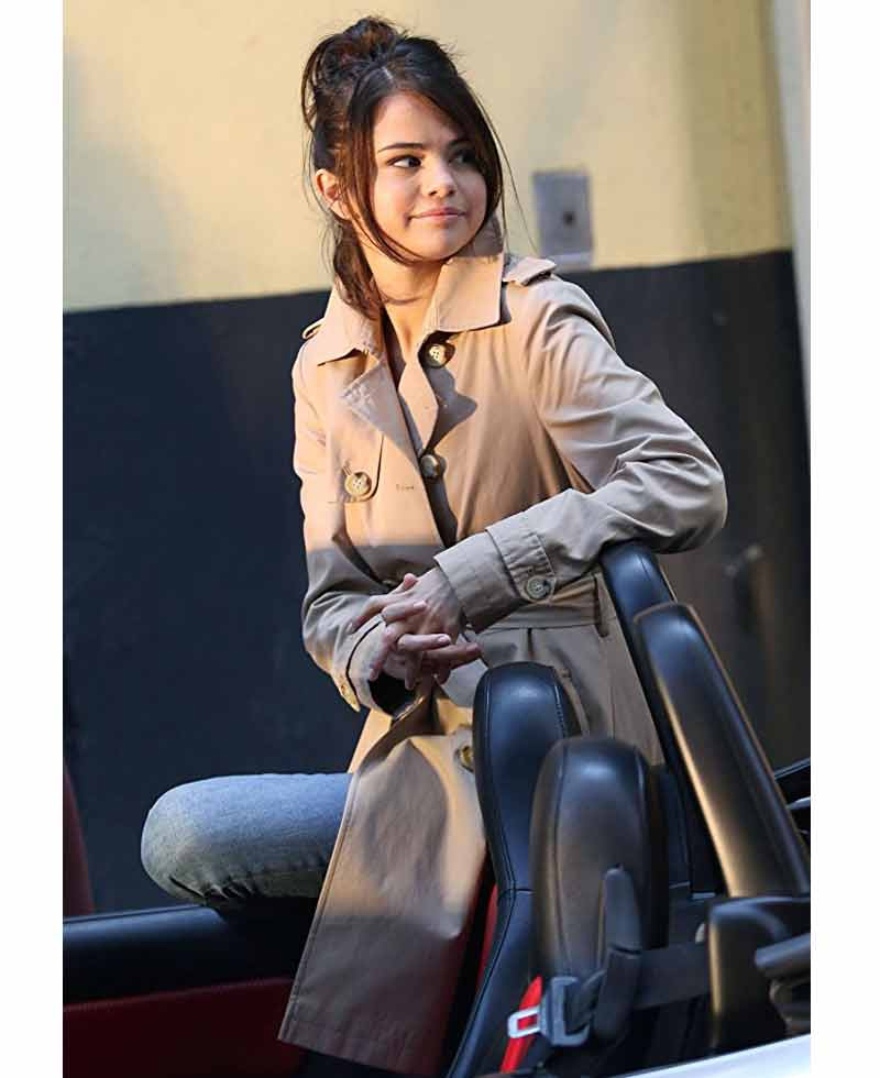 a-rainy-day-in-new-selena-gomez-coat.webp