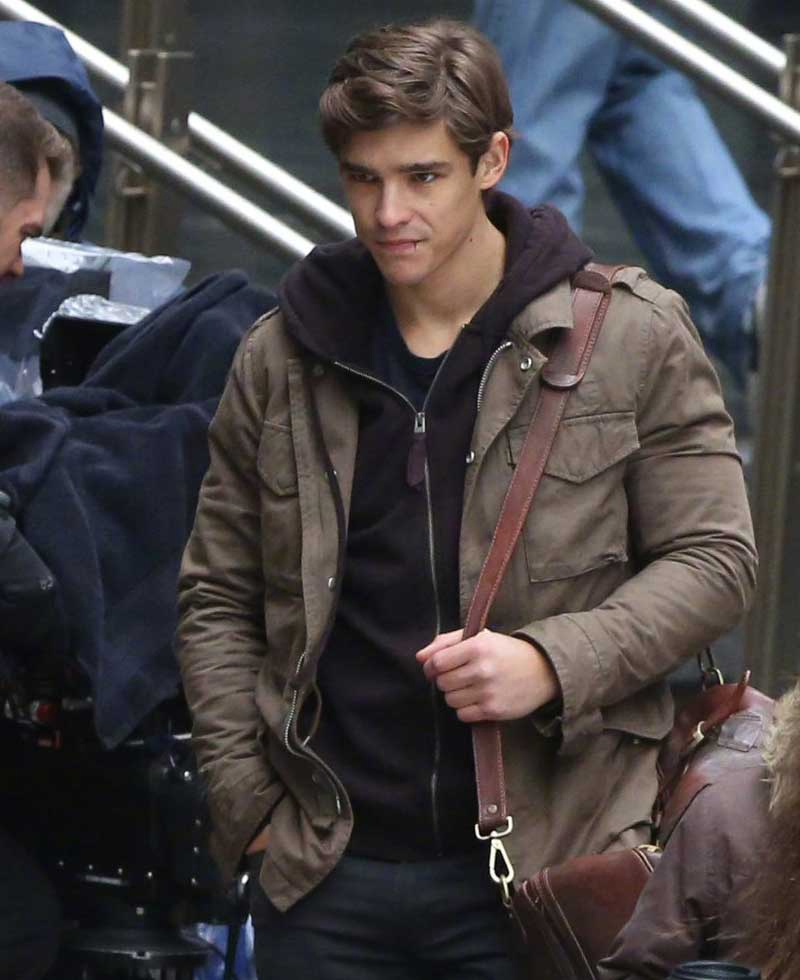 brenton-thwaites-m-65-field-jacket.webp brenton thwaites m 65 field jacket