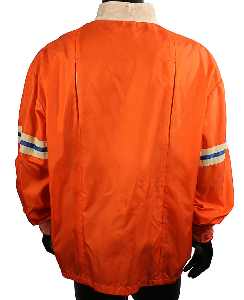 burt-the-cannonball-run-jacket.webp