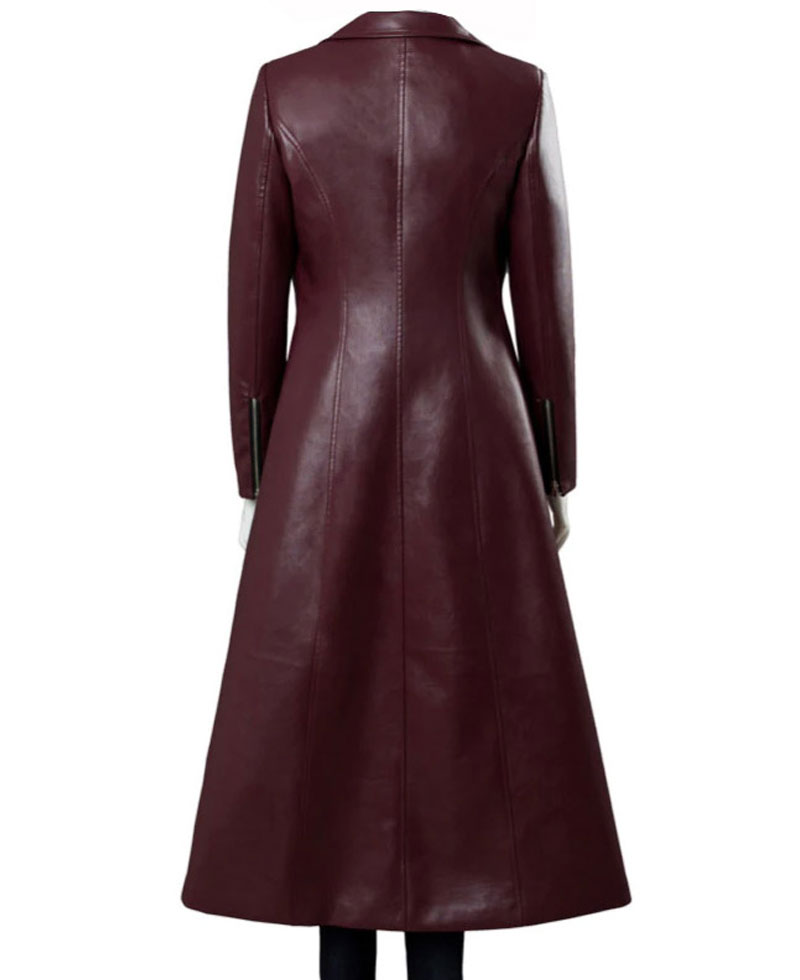 sophie-turner-leather-coat.jpg