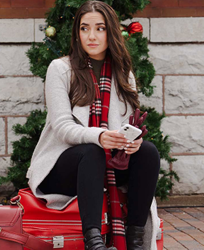 Dashing Home for Christmas Paniz Zade Coat