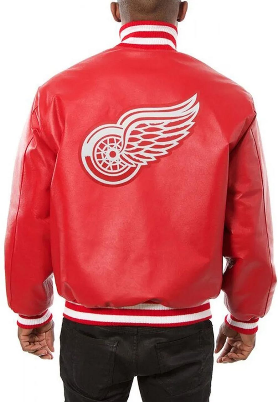 detroit-red-wings-red-jacket.jpg
