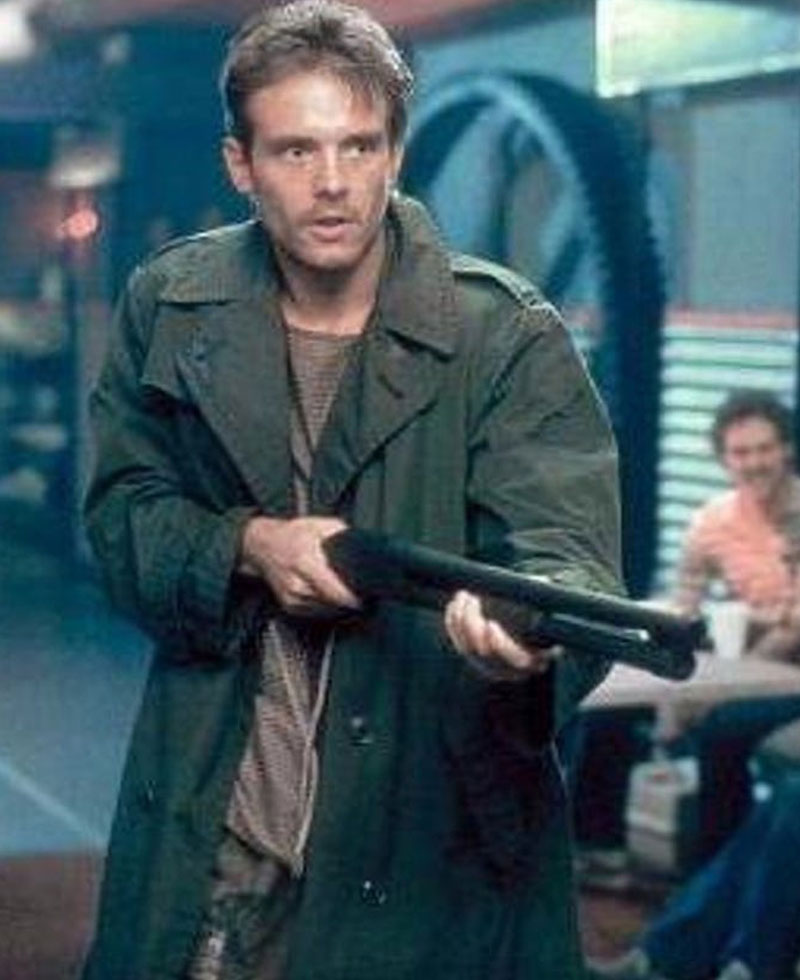 reese-terminator-michael-biehn-coat.jpg