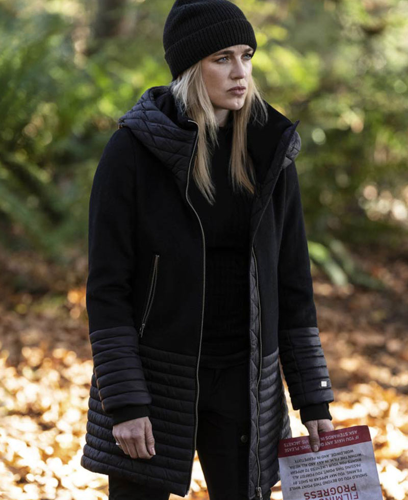 Legends Of Tomorrow S05 Caity Lotz Black Coat with Hood