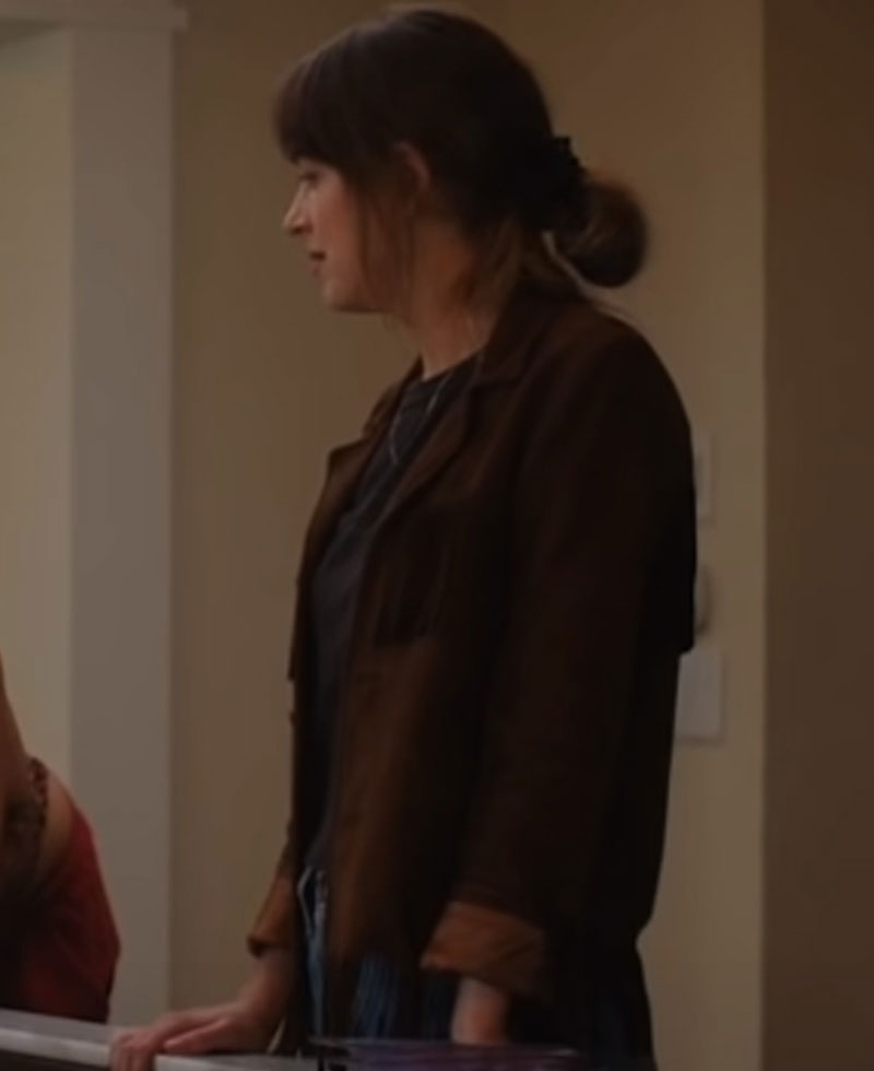 maggie-the-high-note-dakota-johnson-jacket.jpg