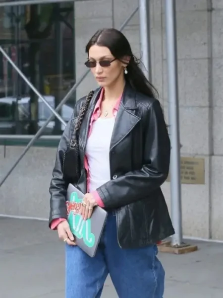 Meeting In NYC 2022 Bella Hadid Black Jacket
