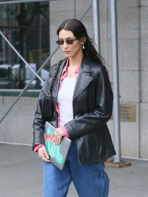 Meeting In NYC 2022 Bella Hadid Black Jacket