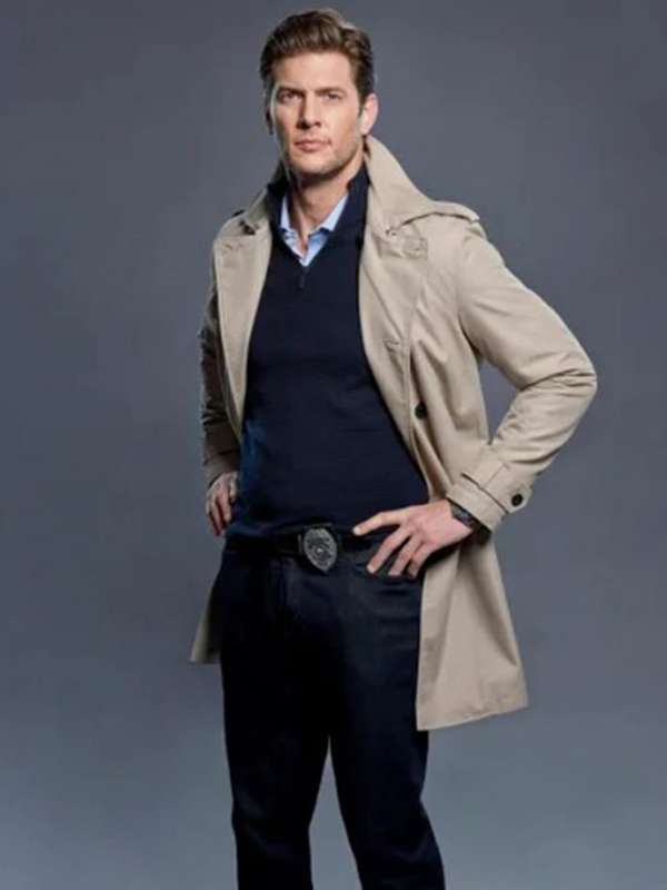 Murder 2022 Cut Color Kyle Crawford Coat