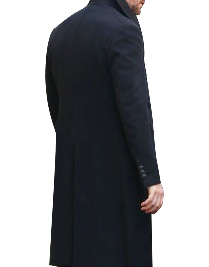Oceans-8-Richard-Armitage-Double-Breasted-Coat-2.jpg